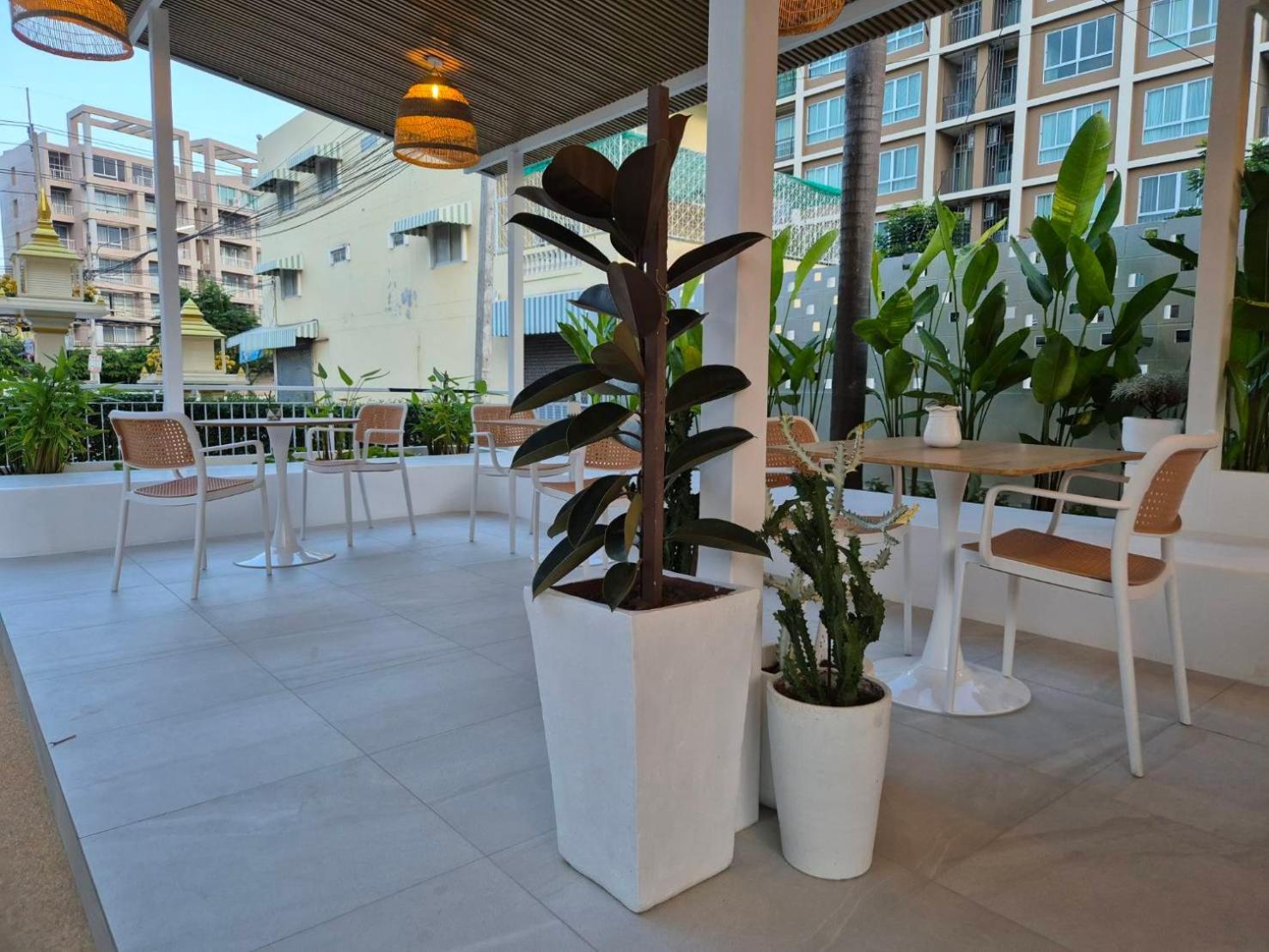 My Way Hua Hin Music Hotel Sha Extra Plus Extérieur photo
